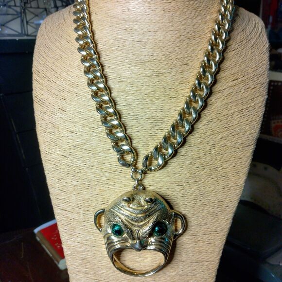 Nettie Rosenstein signed Monkey necklace chunky chain green glass eyes - Picture 4 of 7